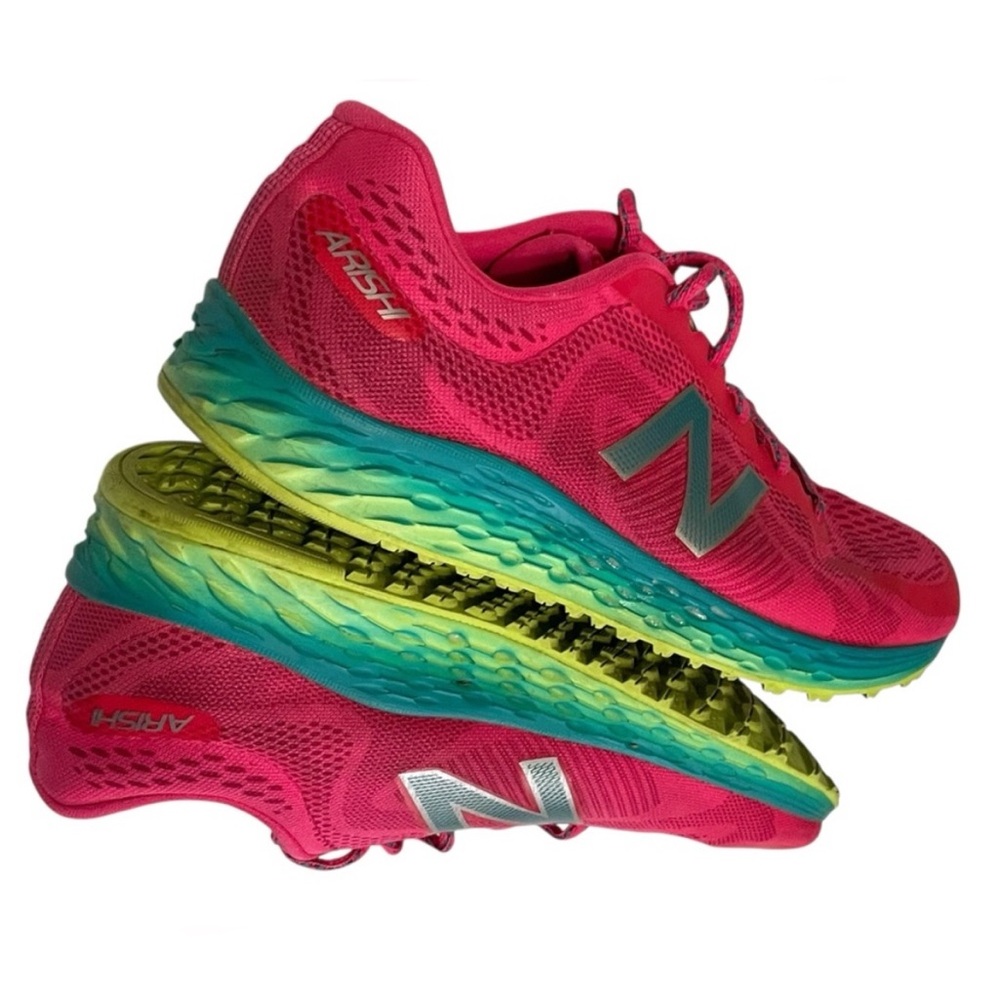 New Balance ARISHI pink Women’s Sz 6 Running Shoe sneakers MFG 08/2017
